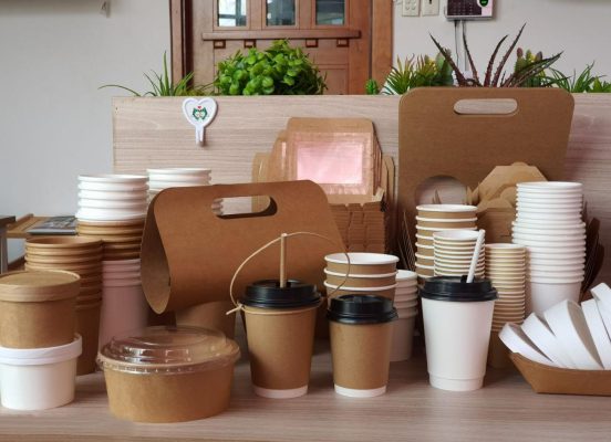 Sử dụng ống hút giấy